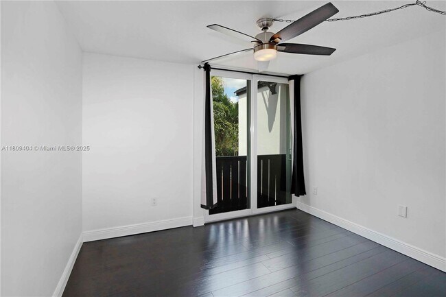 Building Photo - 12340 SW 20th Terrace