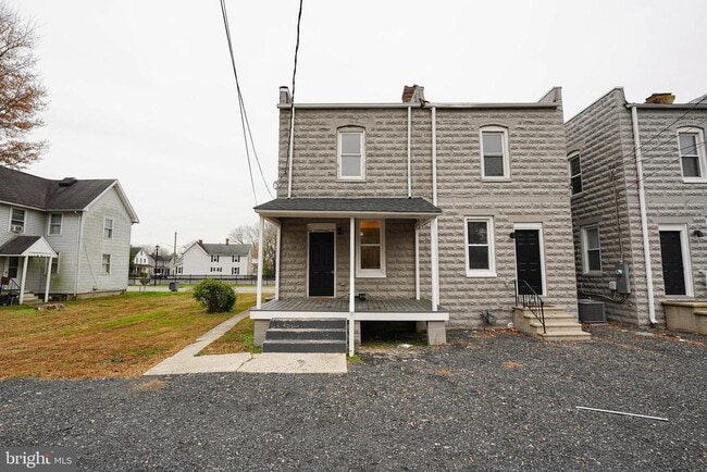 Building Photo - 218 S Pennsylvania Ave