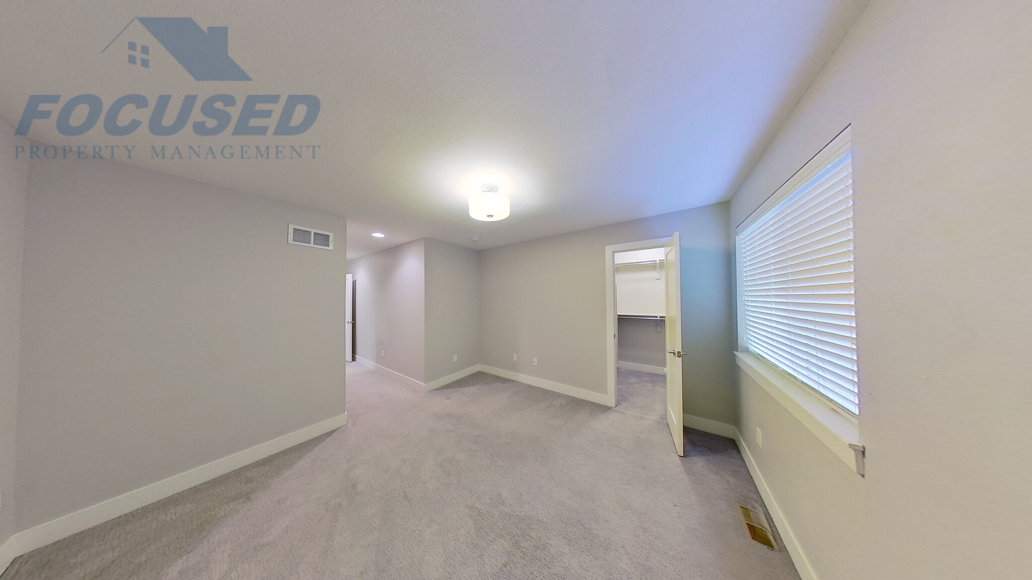 Building Photo - 1336 Osceola St