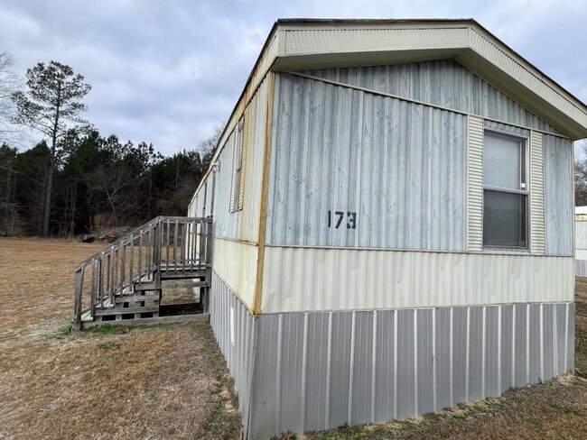 Building Photo - 173 Tranquility Ln