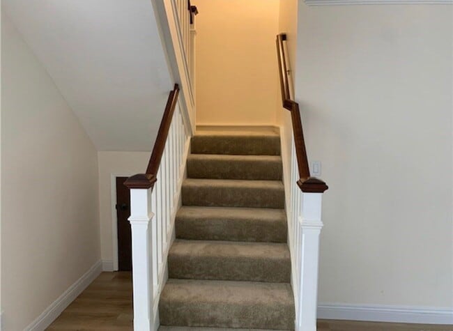 Building Photo - 2336 Minuteman Way