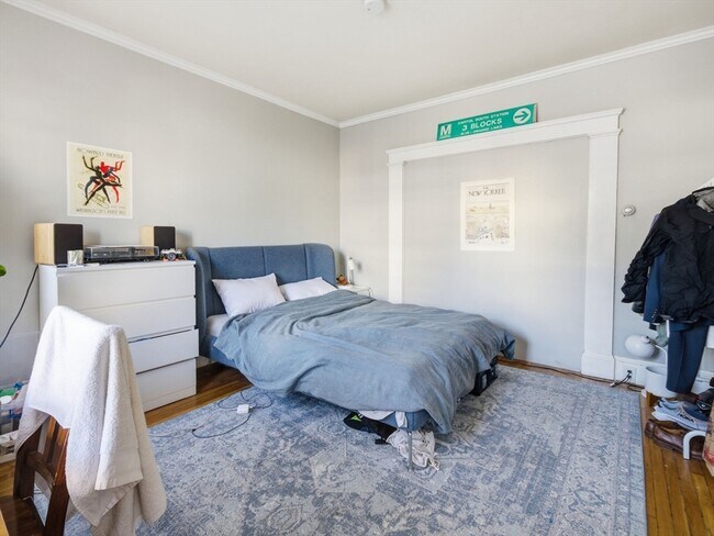 Building Photo - 28 Sunset Rd