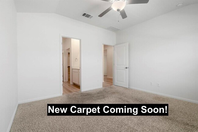 Building Photo - 121 Oakdale Meadows Ln