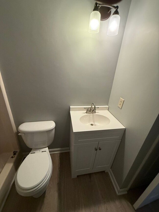 Building Photo - North Roanoke County Duplex