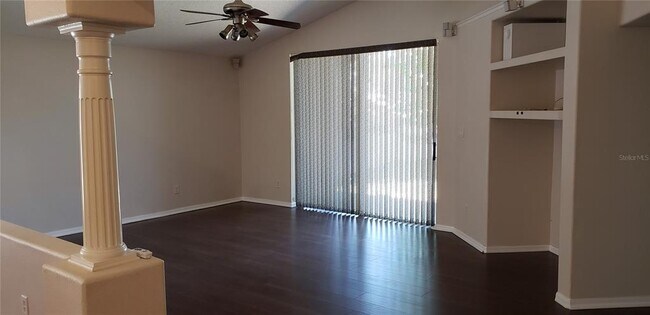 Building Photo - 1512 Sundown Ln