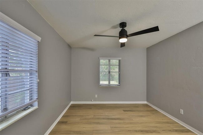 Building Photo - 6145 1st Ave N