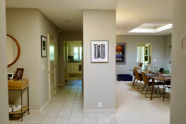 Building Photo - Coming Soon! Cozy home in South Pasadena.