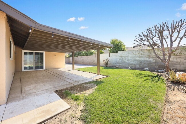 Building Photo - Gorgeous North Upland Home for Lease