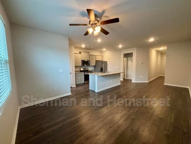 Building Photo - 934 Quaint Parish Cir