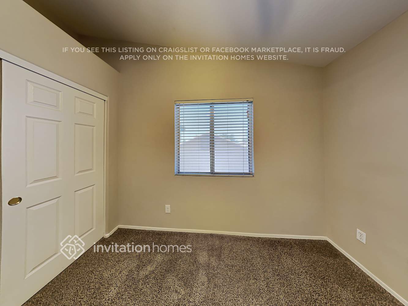Building Photo - 8802 E University Dr