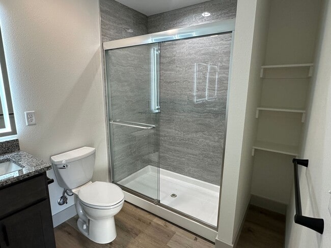 Building Photo - NEW CONSTRUCTION 5 Bed 3 Bath w/ Walk Out Basement Waynesville School District