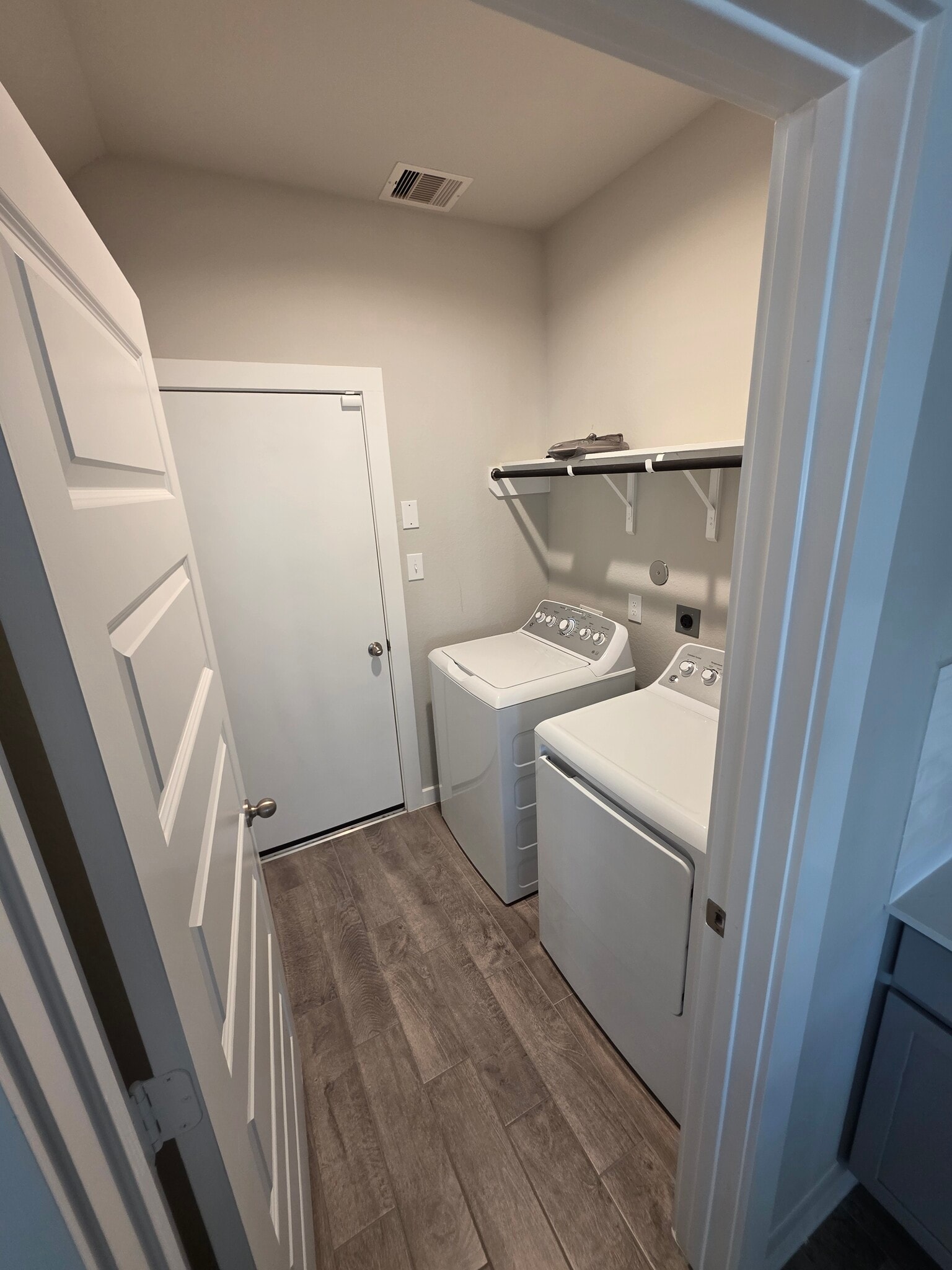 Building Photo - 2626 Finley