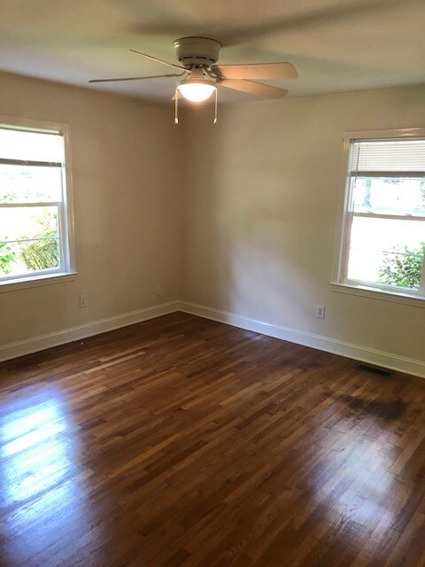 Bedroom - 490 E Indiana Ave