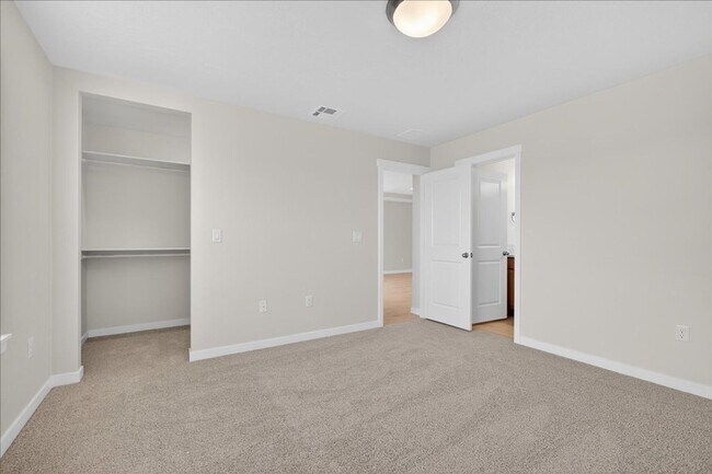 Building Photo - Brand New 3BR/2BA Single-Level Home - Community Pool, Park & Easy I-84 Access