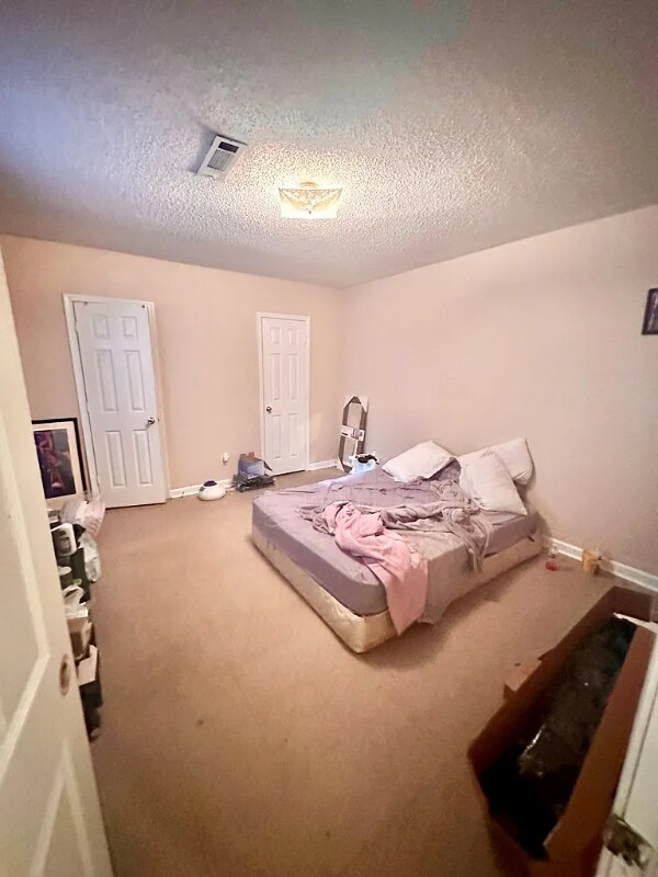 Building Photo - 1096 Fountain St