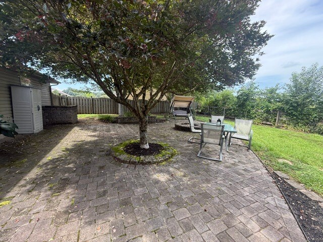 Building Photo - 1740 Country Meadows Dr