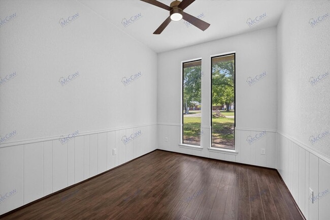 Building Photo - 3505 Larkin Ln