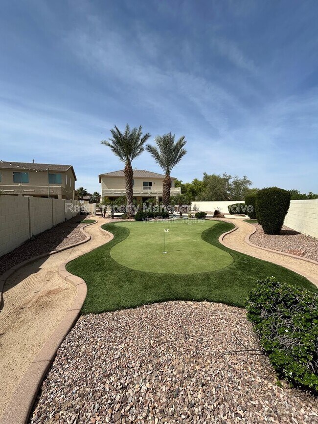 Building Photo - 9707 S 45th Ave