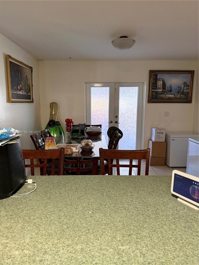 Building Photo - 4761 NW Flagler Terrace