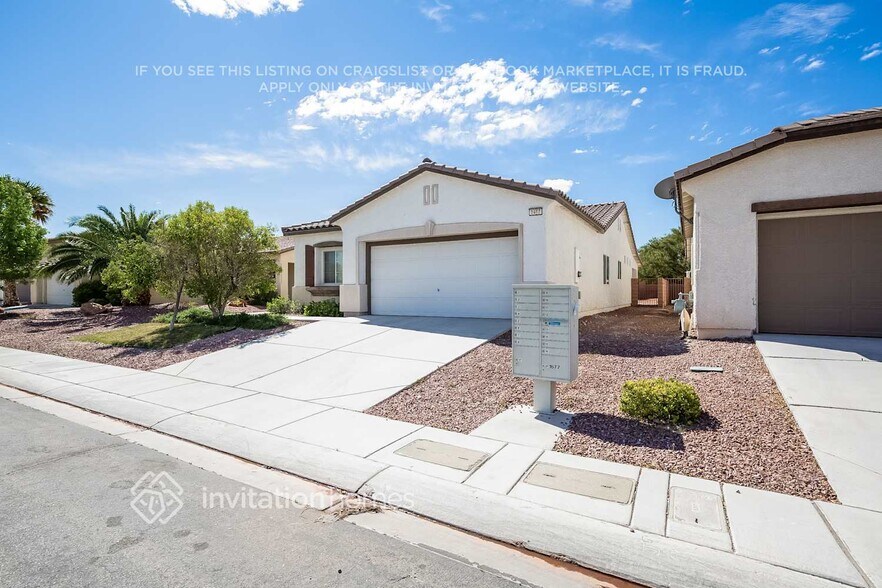 Building Photo - 1417 Lazy Hill Ranch Way
