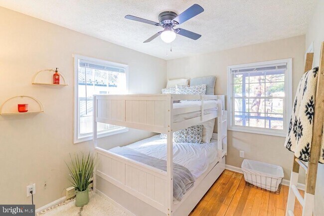 Building Photo - 45302 Bloch Ave