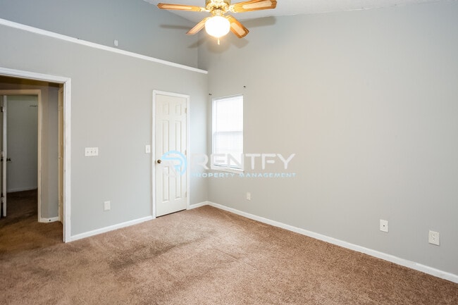 Building Photo - 1630 Pamela Lorraine Dr