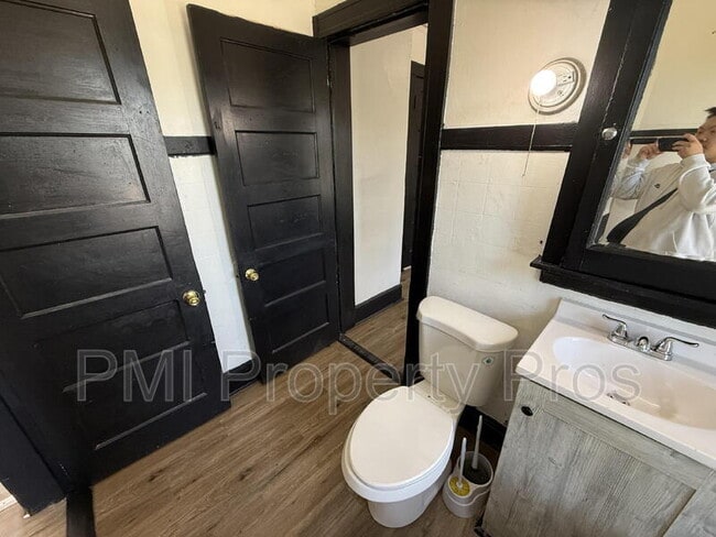 Building Photo - 2940 N Teutonia Ave