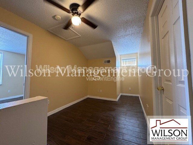 Building Photo - 5083 Luna Negra Dr