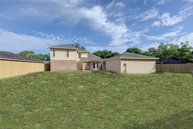 Building Photo - 3223 Cherry Hills Dr
