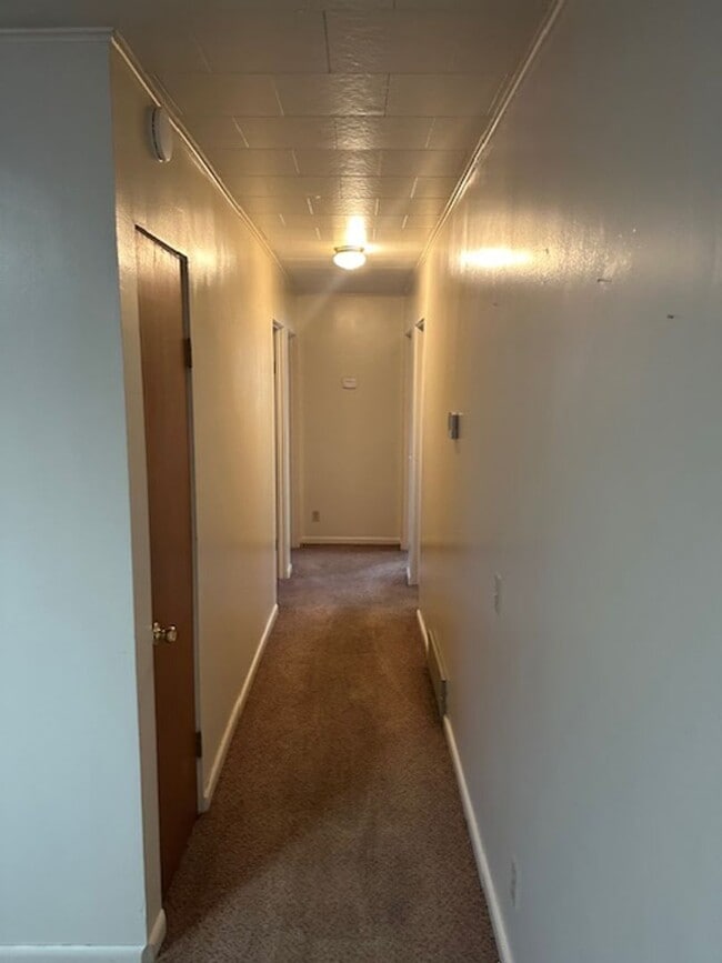 Building Photo - Nice 3 bedroom Home in Target Range