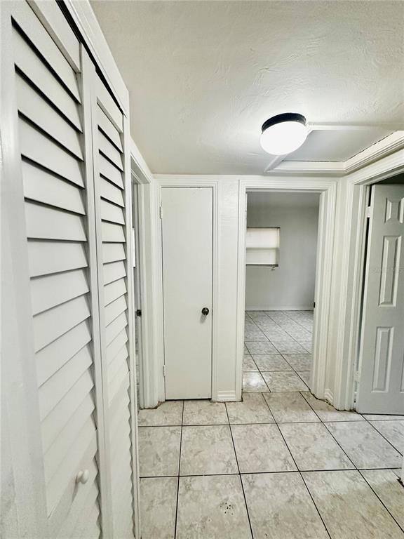 Building Photo - 1624 Queensway Rd