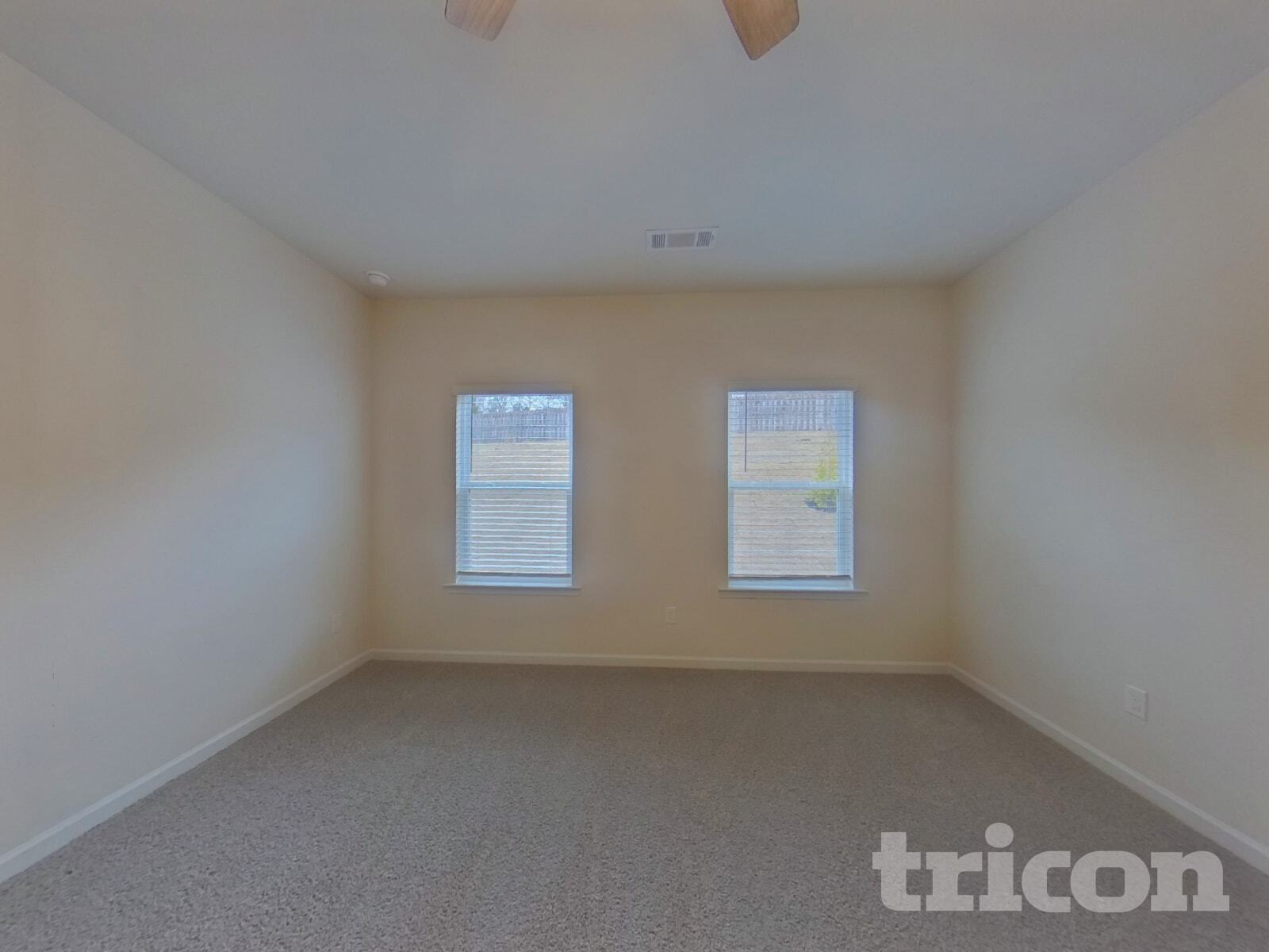 Building Photo - 280 Oliver Dr