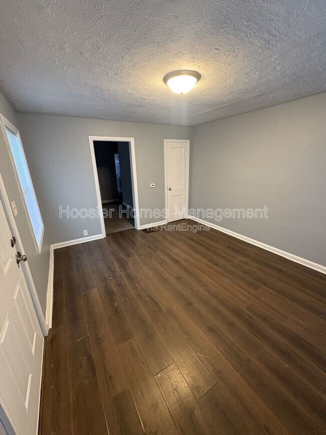 Building Photo - 1035 N Centennial St