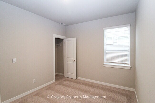 Building Photo - 21 181st St SE