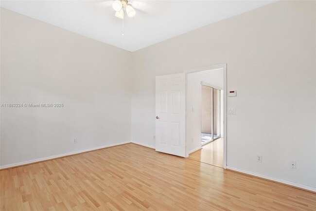 Building Photo - 16011 Emerald Cove Rd