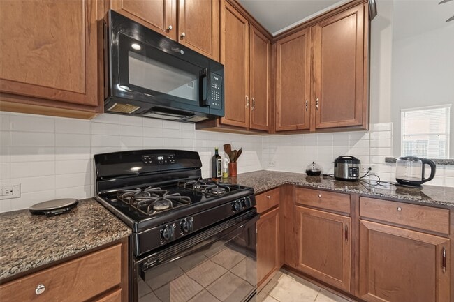 Building Photo - 13730 Andover Park Dr