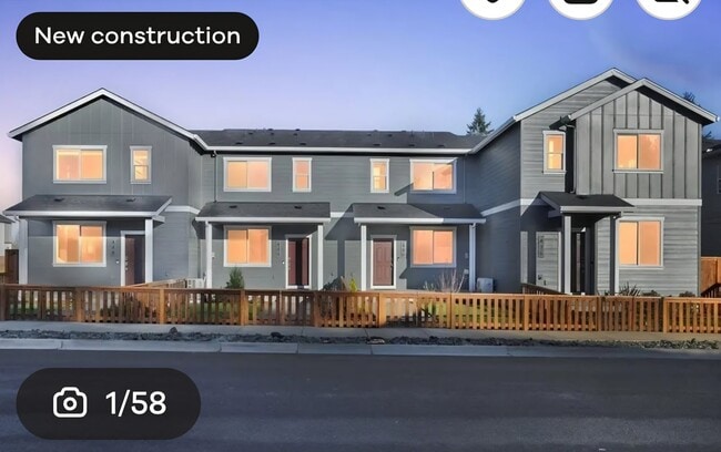 Building Photo - 406 SW 32nd St