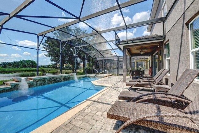 Building Photo - 4425 Acorn Ct