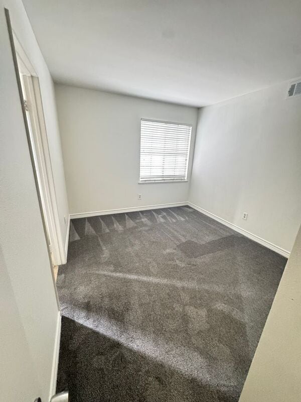 Building Photo - 8784 Pine Crest Pl