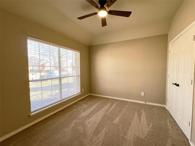 Building Photo - 10401 Forrest Dr