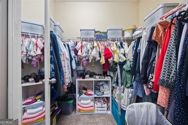 Building Photo - 3203 CYRUS Ln