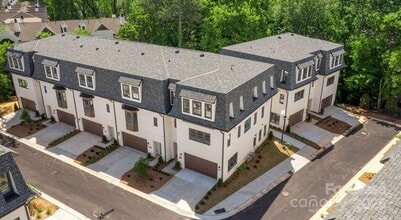 Building Photo - 5505 Closeburn Rd