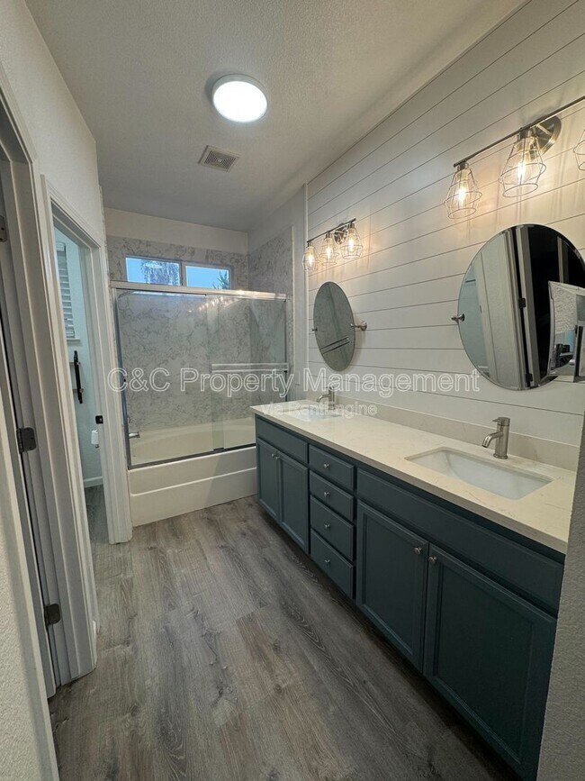 Building Photo - 5470 Gold Creek Cir