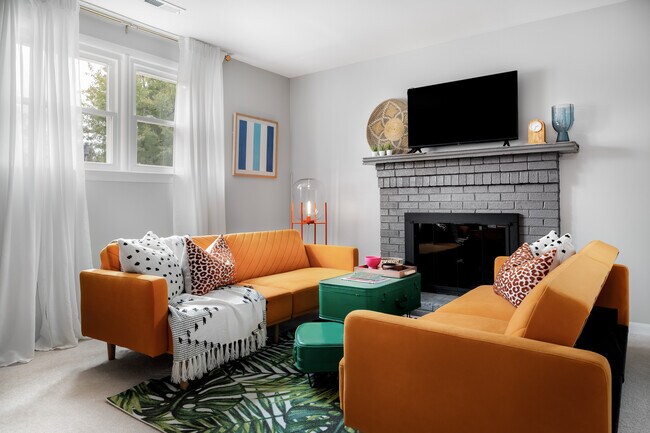 Building Photo - 4939 17th Rd N