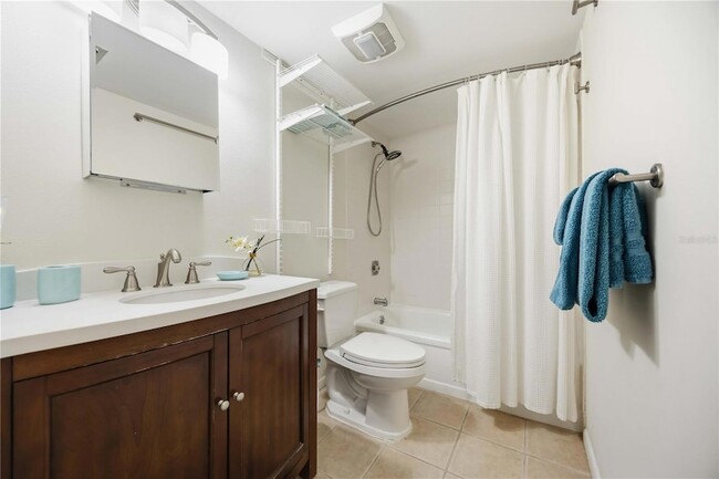 Building Photo - 1626 Brookhouse Dr