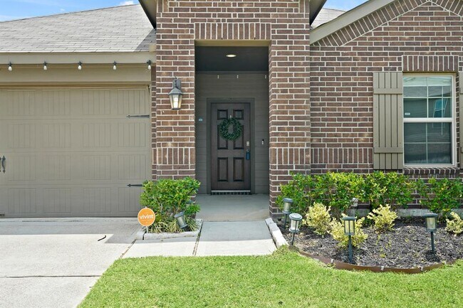 Building Photo - 21047 Warrender Terrace Ln