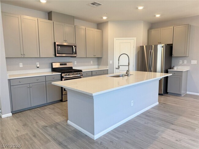 Building Photo - 3025 Gravino Ave