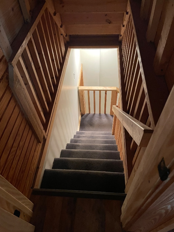 Building Photo - 516 Twin Rivers Dr