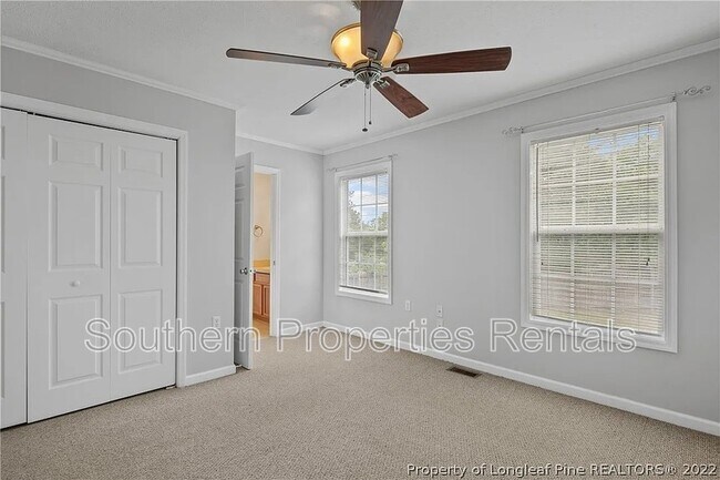 Building Photo - 366 Colonial Hills Dr