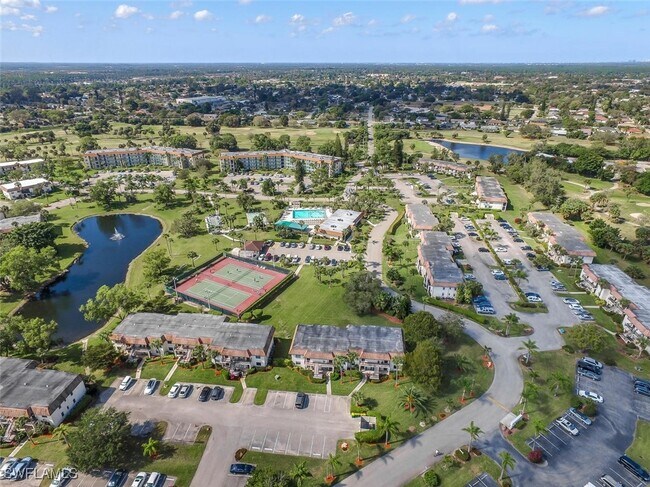 Building Photo - 4380 27th Ct SW